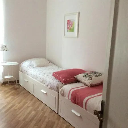 Book And Rent Apartamento *