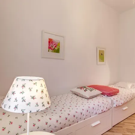 Book And Rent Apartamento Roma